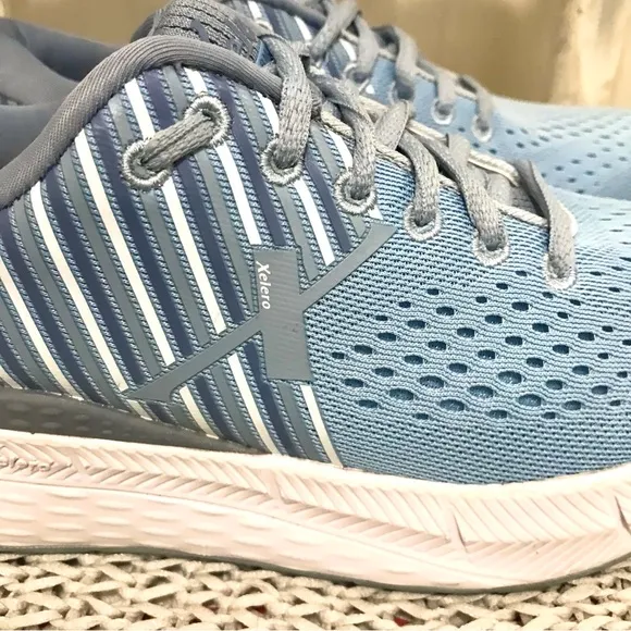 Xelero Steadfast Women’s Sneakers Periwinkle