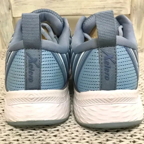 Xelero Steadfast Women’s Sneakers Periwinkle