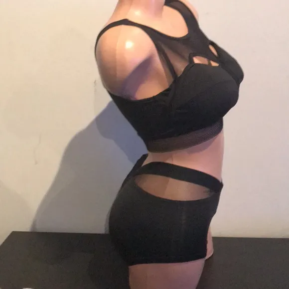 Yoga workout gym shorts crop top set outfit bra A1