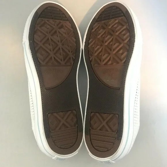 Youth Converse Casual Shoes Sneakers Size 5