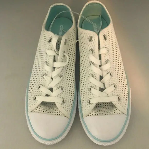 Youth Converse Casual Shoes Sneakers Size 5
