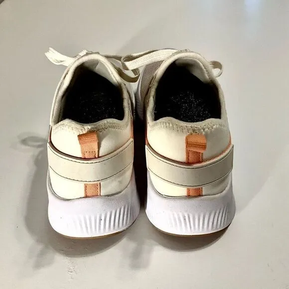 Z by Zella Vega Sneaker, 7.5 White with Peach Detail